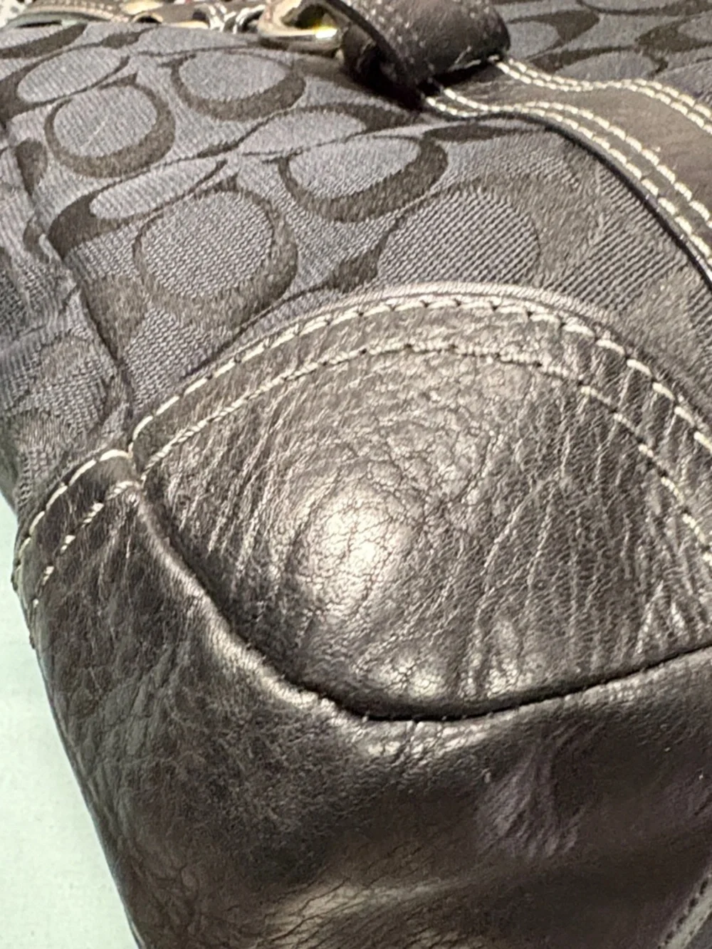 Coach Gallery Tote in Signature Canvas Brown Black Gold F79609 EUC - Picture 10 of 15